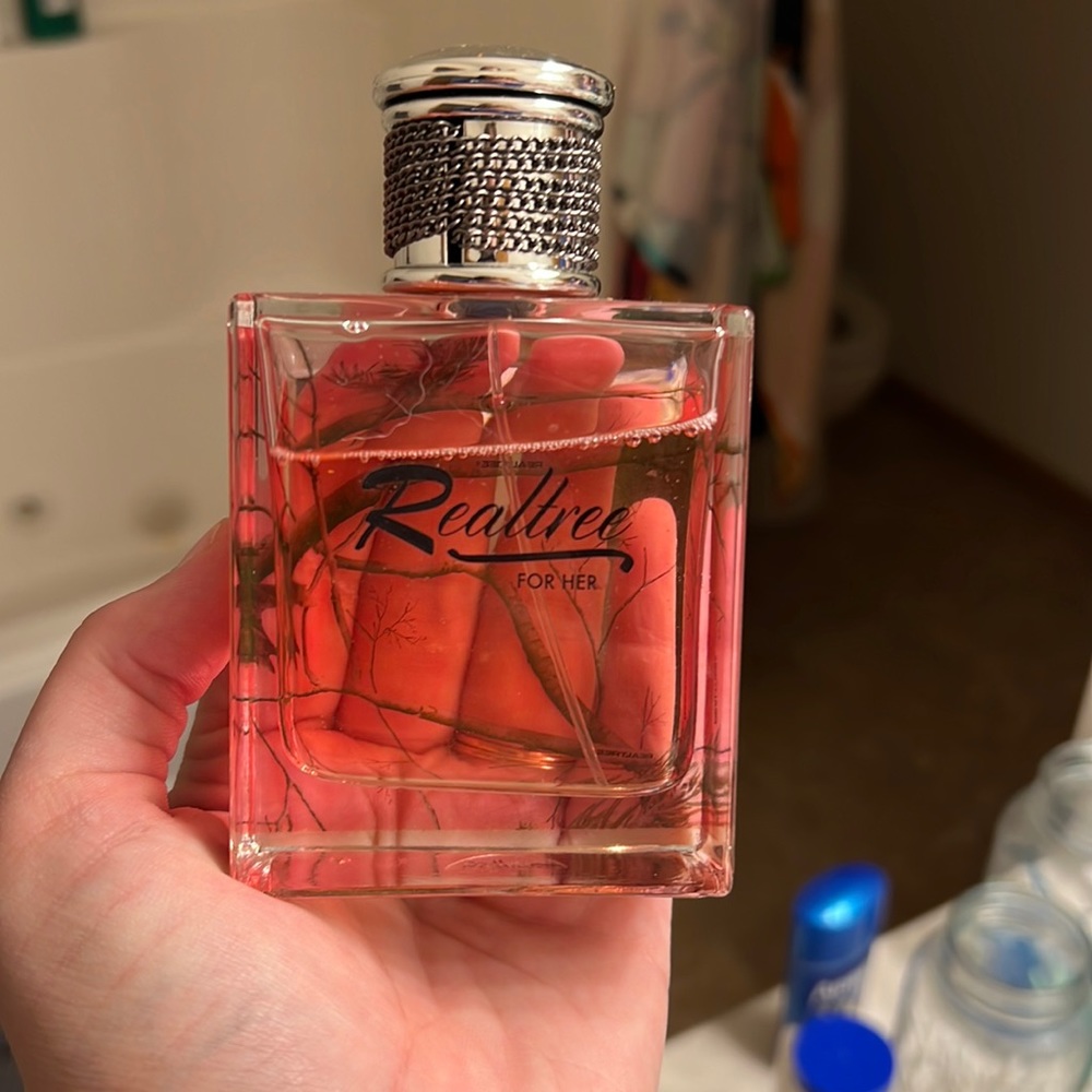 Realtree for her perfume